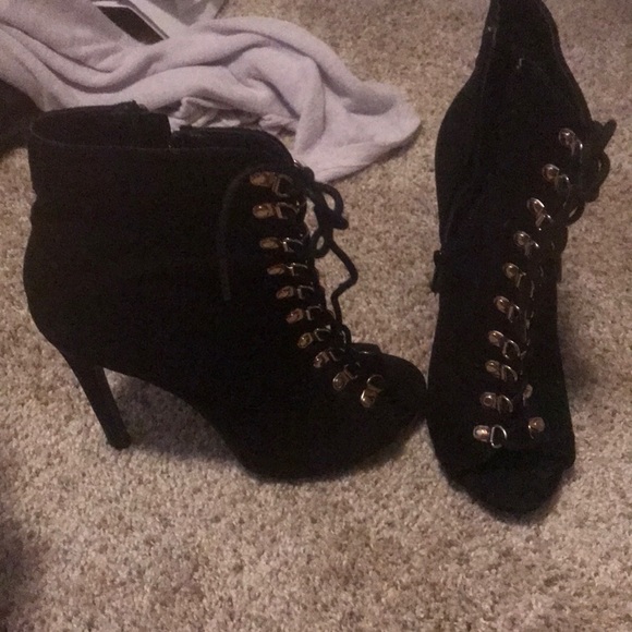 Charolette rouse heeled booties - Picture 2 of 2